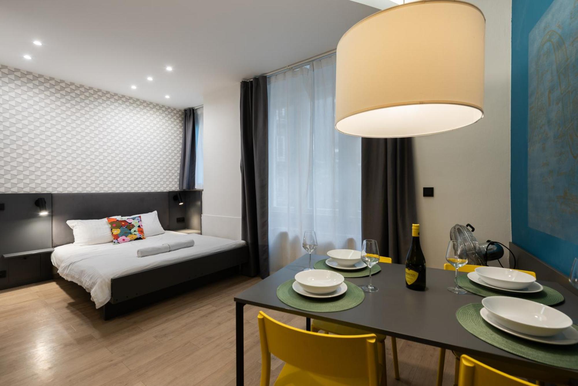 Lighthouse Apartment 布拉格 外观 照片